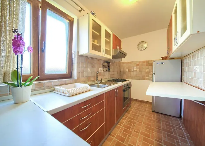 アパート Ivan Porat