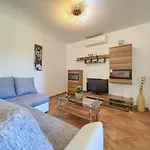 Apartment Ivan Porat