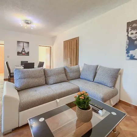 Ivan Porat * Malinska