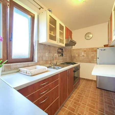 Apartment Ivan Porat